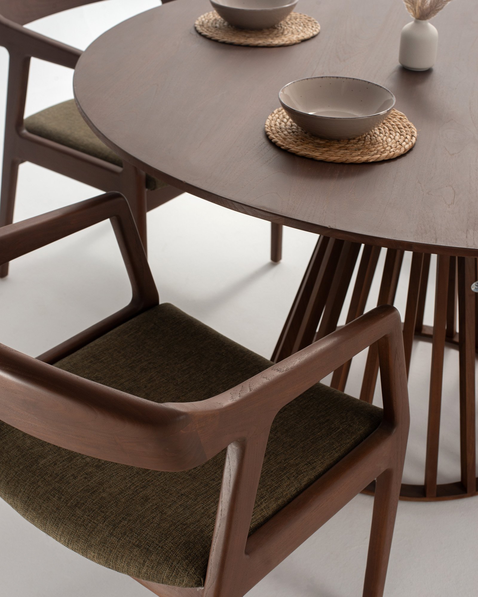 BELLAGIO WALNUT TABLE  &HENDRY WALNUT CHAIR Thumbnail
